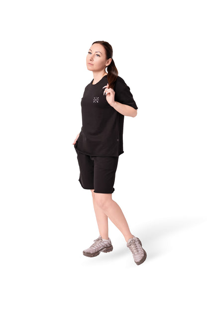 Moteriškas kostiumėlis "Luka"